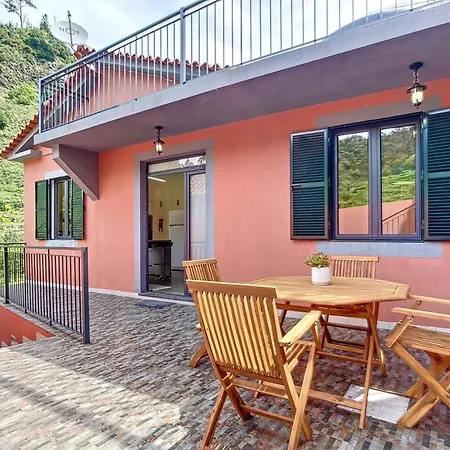 Сasa de vacaciones Avo Maria House By Ah