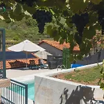 Avo Maria House By Ah * São Vicente