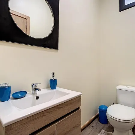 Avo Maria House By Ah *