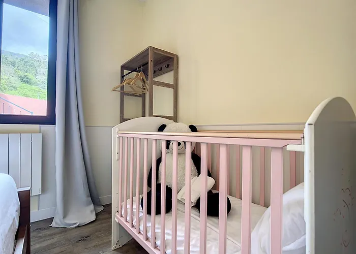 Avo Maria House By Ah *